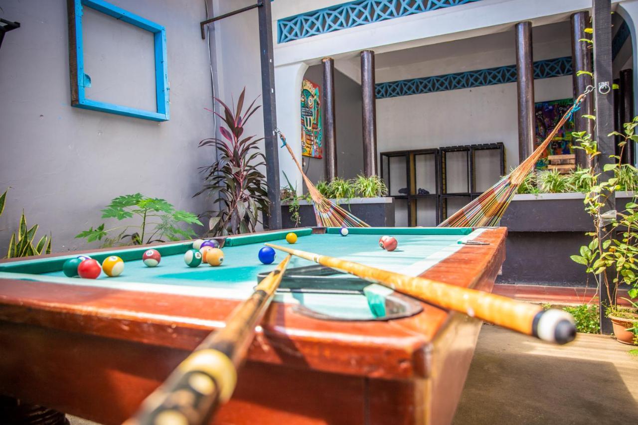 The Spot Hostel León 外观 照片