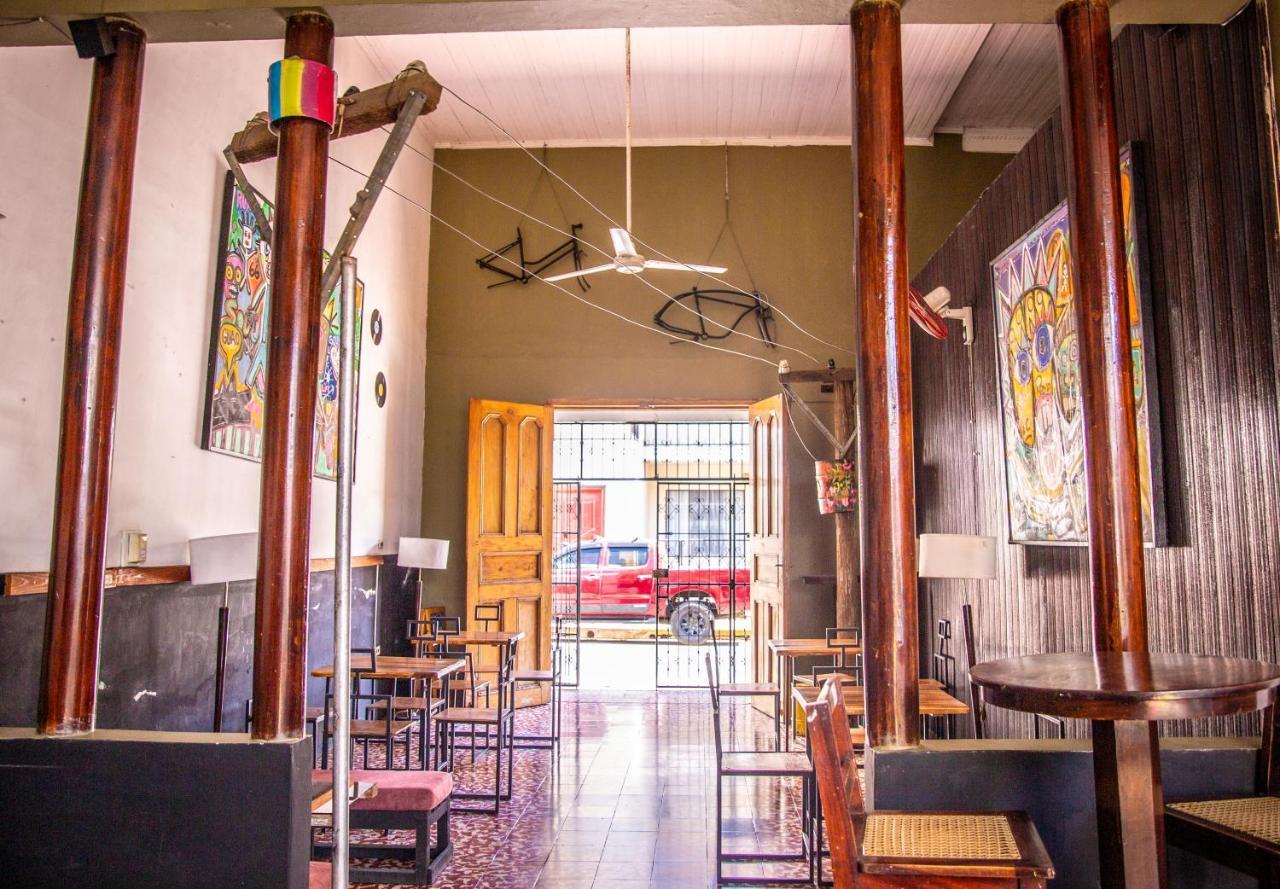 The Spot Hostel León 外观 照片