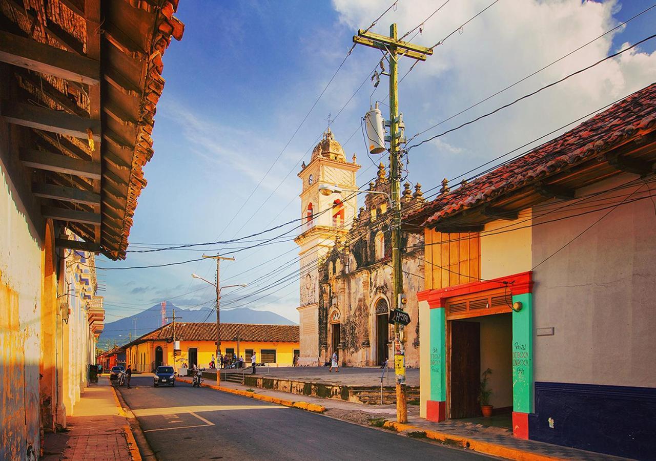The Spot Hostel León 外观 照片